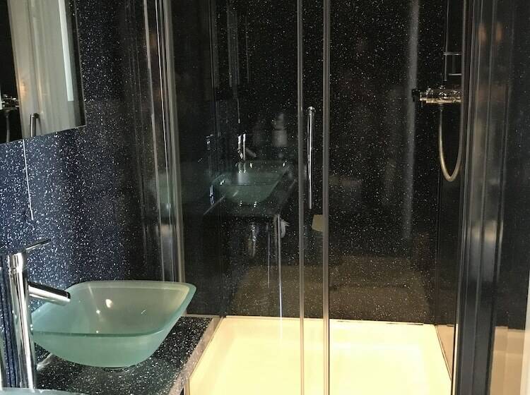 تختخواب و صبحانه Canterbury Lodge