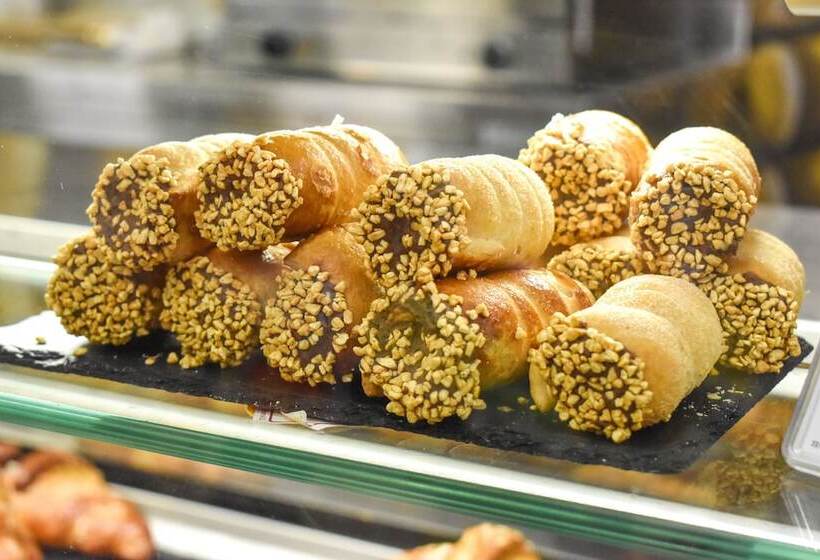 هتل Club Del Sole Adriano Family Camping Village