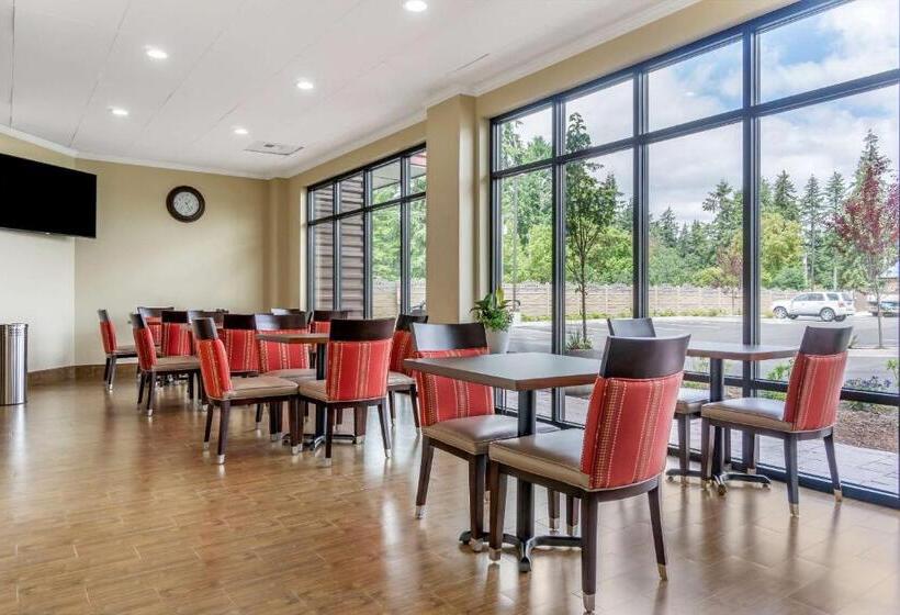 בית מלון כפרי Comfort Inn & Suites Lakewood By Jblm