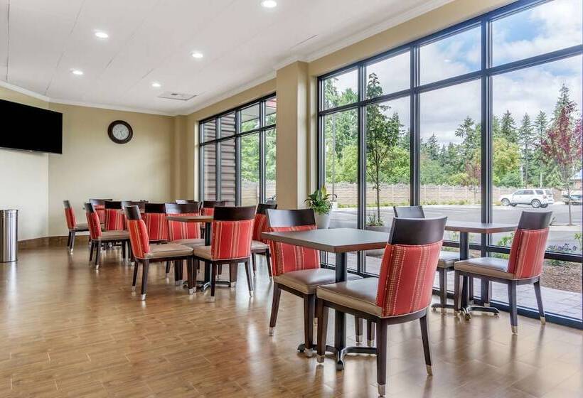 בית מלון כפרי Comfort Inn & Suites Lakewood By Jblm