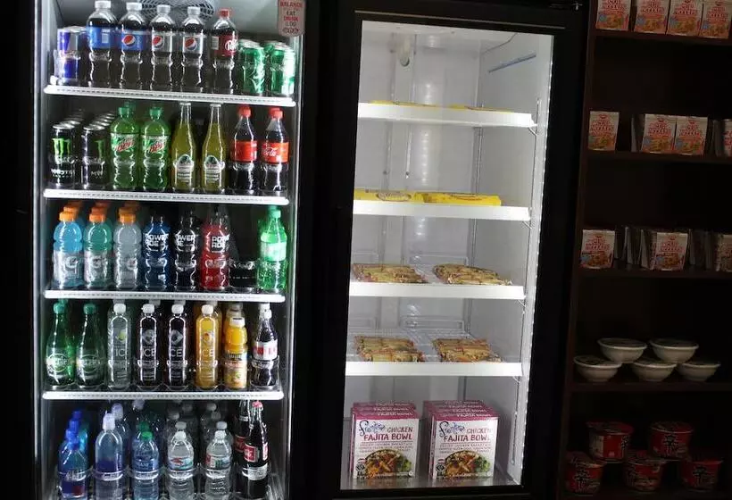 Hotelli Comfort Inn & Suites Lakewood By Jblm