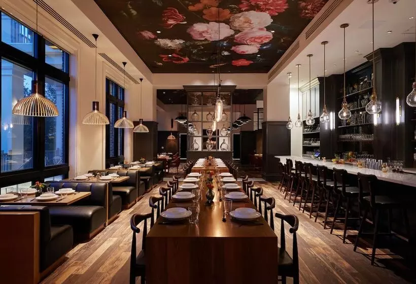 Hotelli Effie Sandestin Resort, Autograph Collection