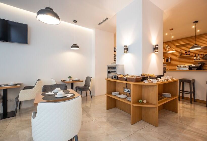 هتل Mystay Porto Batalha