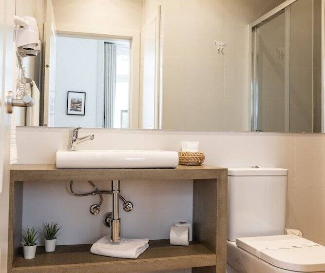 هتل Mystay Porto Batalha