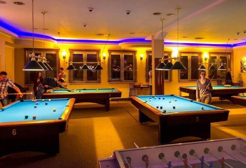 호텔 Olimp Business & Spa