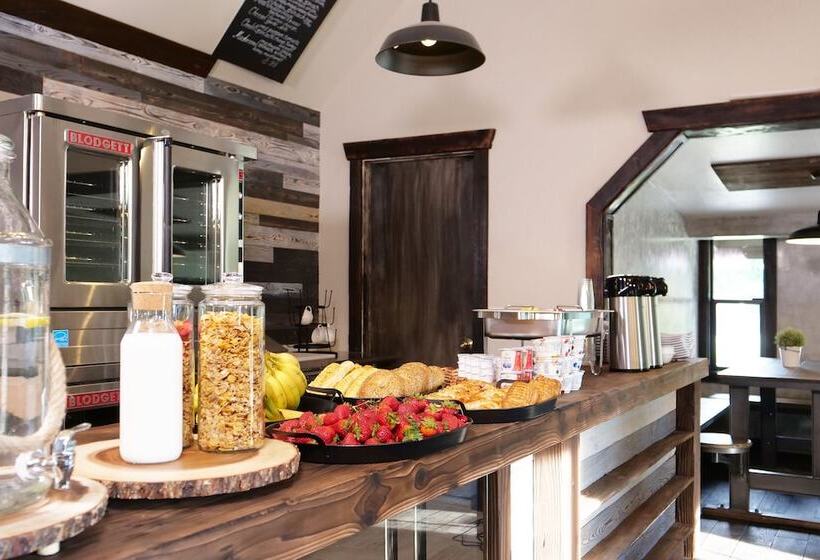 酒店 Paradise Village