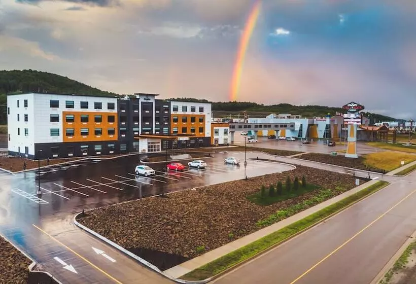 Quality Hotel & Conference Centre