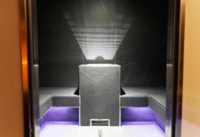 Отель Tirol Natural Idyll