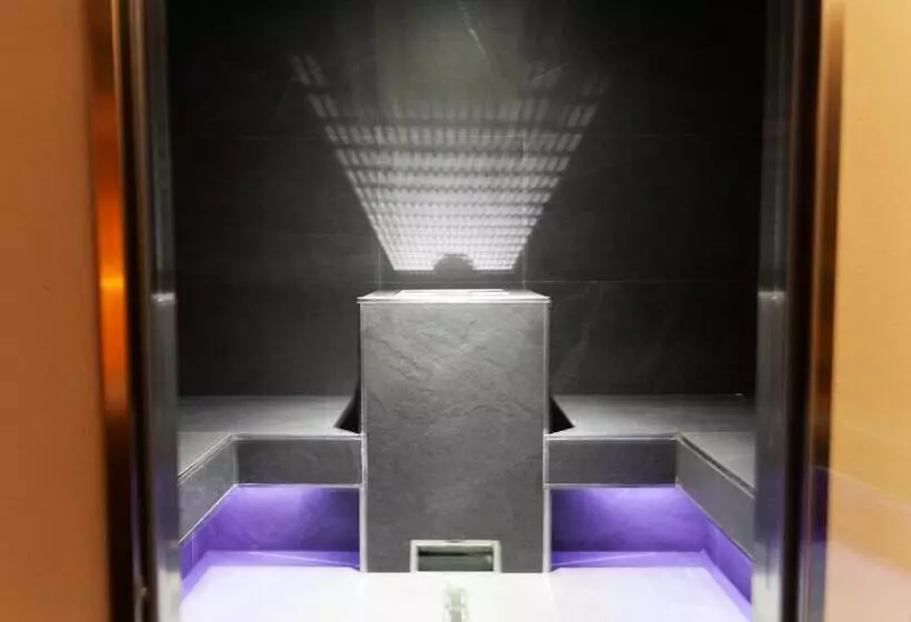 Hotelli Tirol Natural Idyll