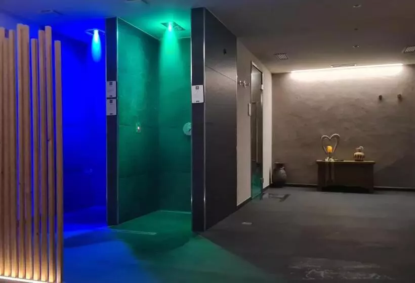 Hotelli Tirol Natural Idyll