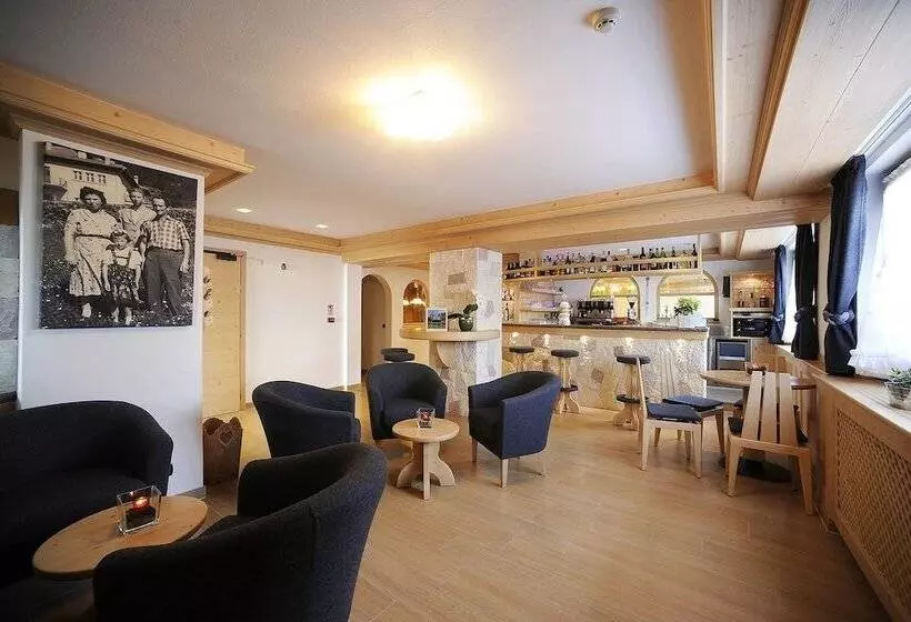 Hotelli Tirol Natural Idyll