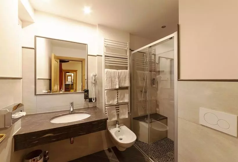 Hotelli Tirol Natural Idyll