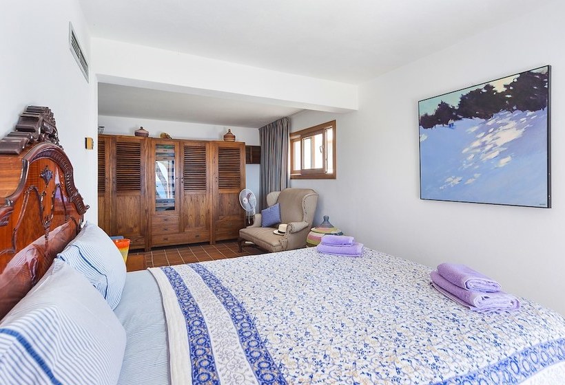 Mallorca Front Line Property Direct Access To Sea