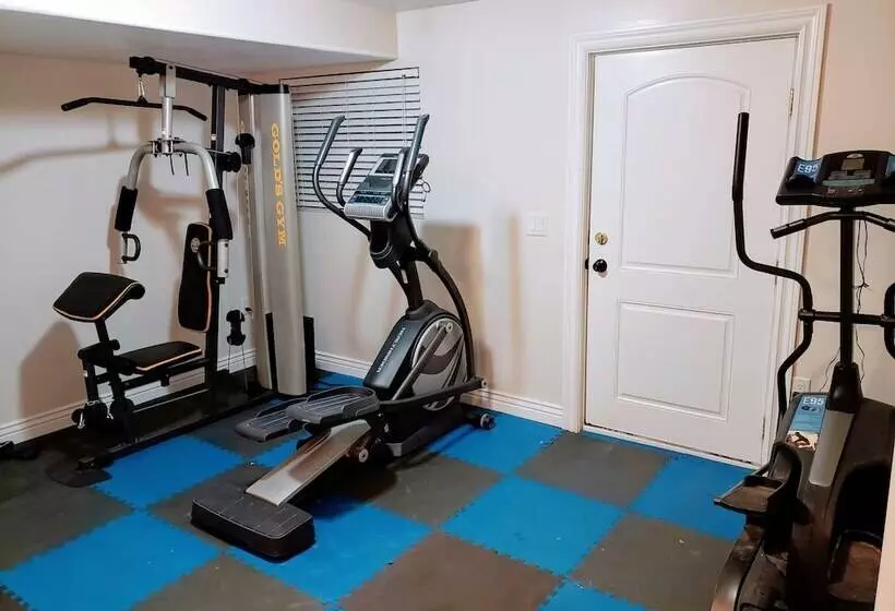 Majatalo Family Crash Pad Near Slc