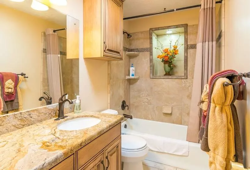 Majatalo Family Crash Pad Near Slc