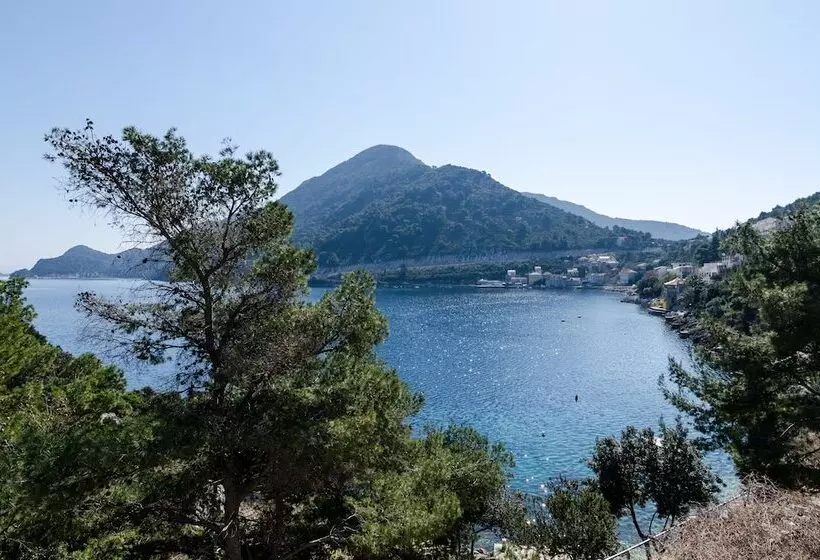 Majatalo Guesthouse Sobra