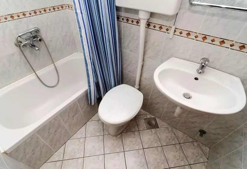 Majatalo Guesthouse Sobra