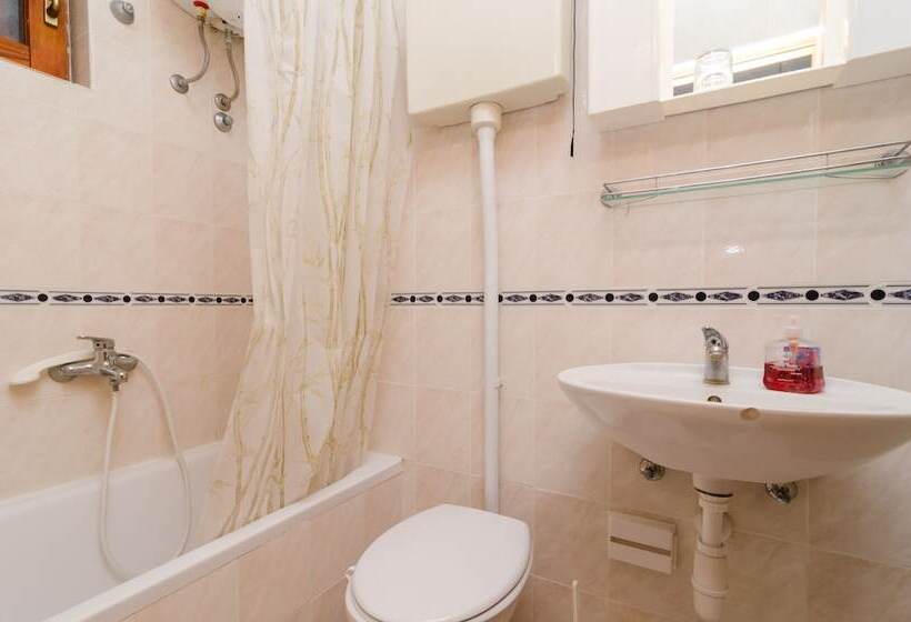 Пансион Guesthouse Sobra