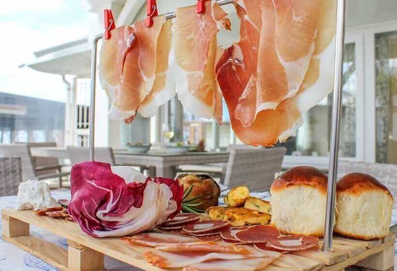 ペンション Marechiaro Paestum