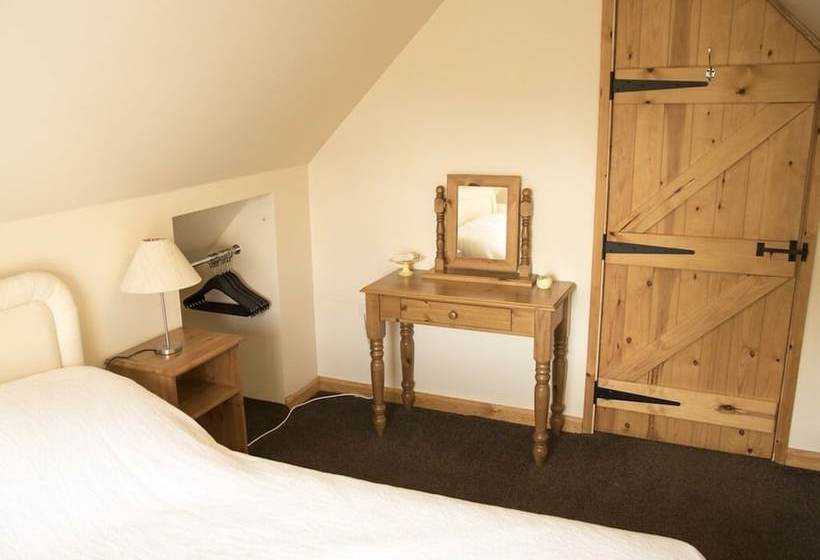 The Chestnuts Holiday Cottages