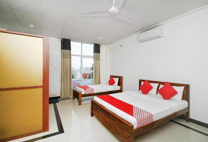 酒店 Grand Rovinka