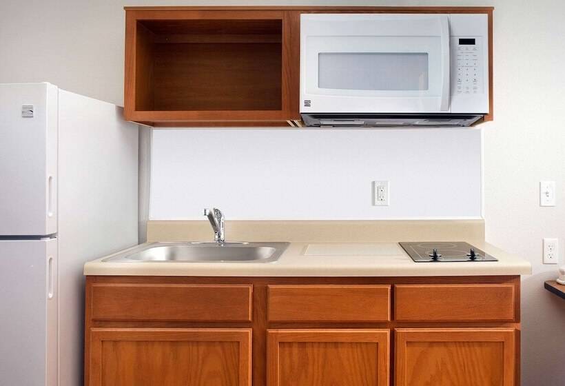 Отель Woodspring Suites Chicago Darien