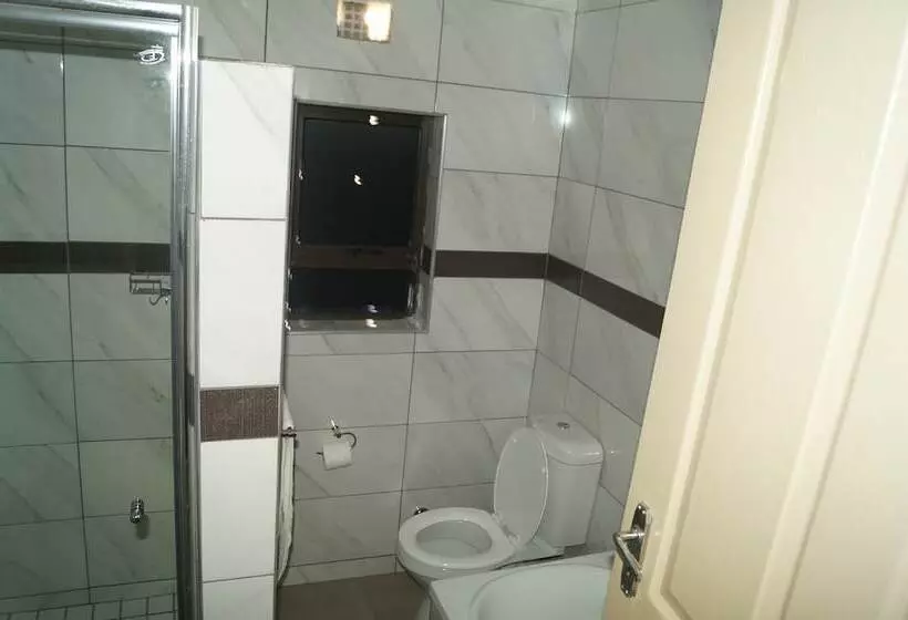 تختخواب و صبحانه Miraton Eastgate Suites