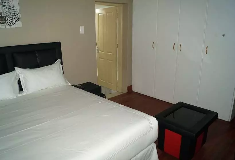 تختخواب و صبحانه Miraton Eastgate Suites