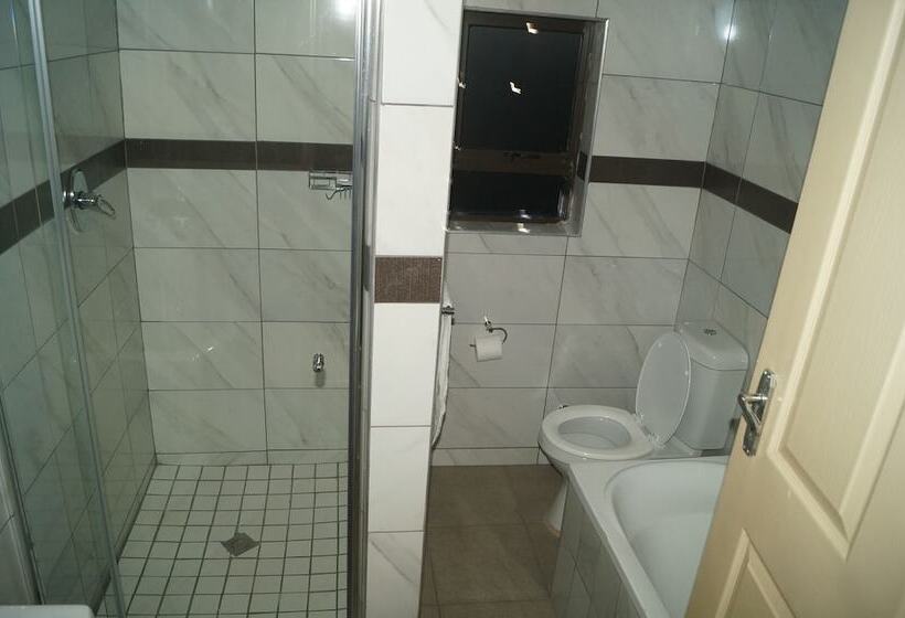 تختخواب و صبحانه Miraton Eastgate Suites