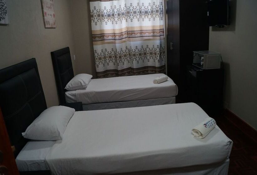 تختخواب و صبحانه Miraton Eastgate Suites