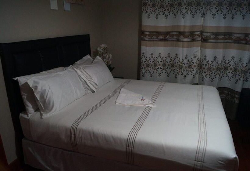تختخواب و صبحانه Miraton Eastgate Suites