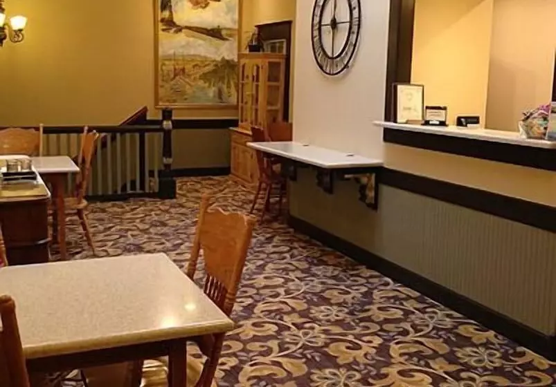 Hotelli Heritage Inn