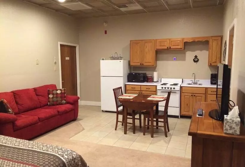 Hotelli Heritage Inn