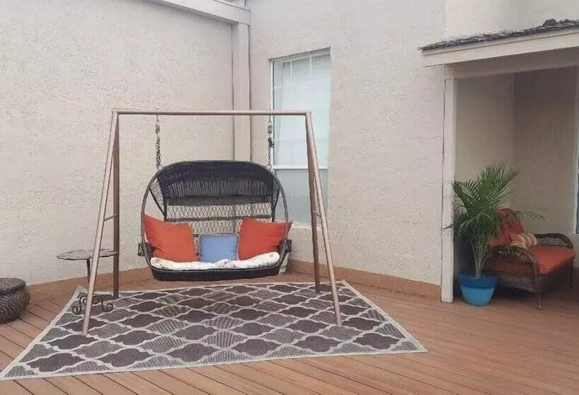 Hotelli Heritage Inn