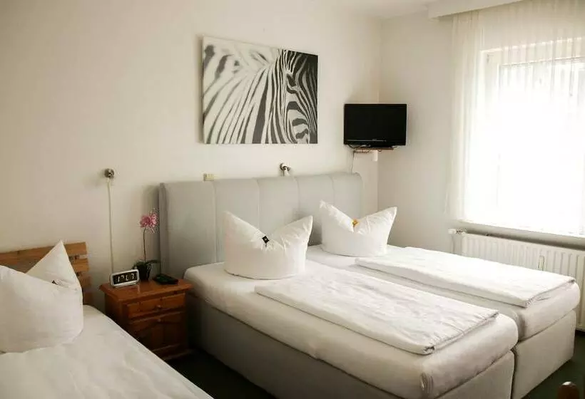 Hotel Meiendorfer Park Free Parking