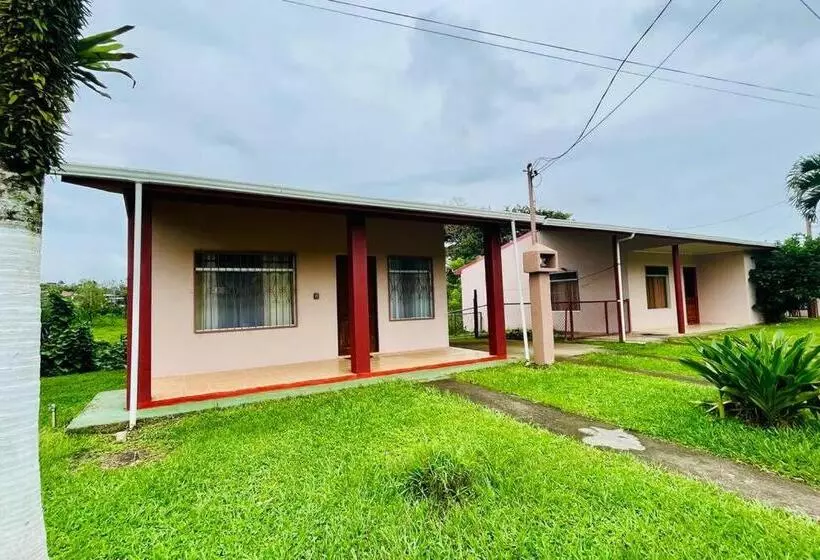 پانسیون Beautiful Casa Aire Near Lake Arenal In Nuevo Arenal   Casas Airelibre