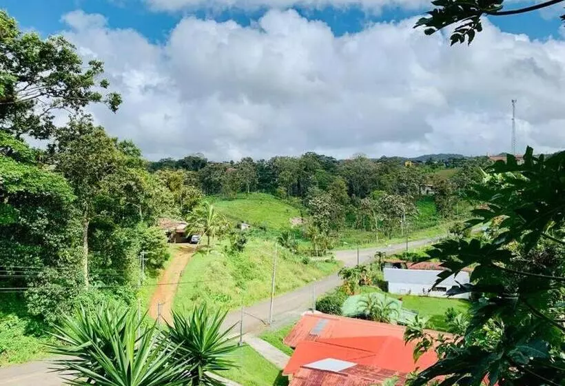 پانسیون Beautiful Casa Aire Near Lake Arenal In Nuevo Arenal   Casas Airelibre