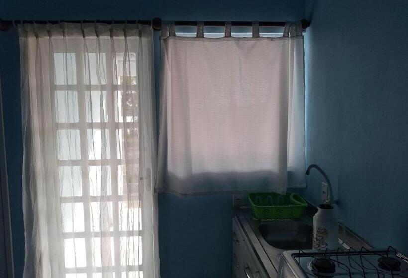 بنسيون Quarto Com Cozinha E Churasqueira Individual