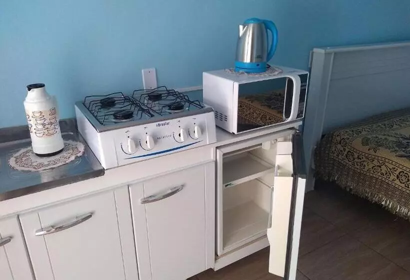 Majatalo Quarto Com Cozinha E Churasqueira Individual