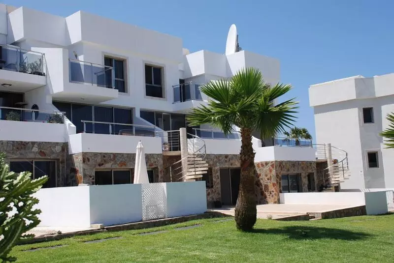 Apartamentos Timanfaya San Fe