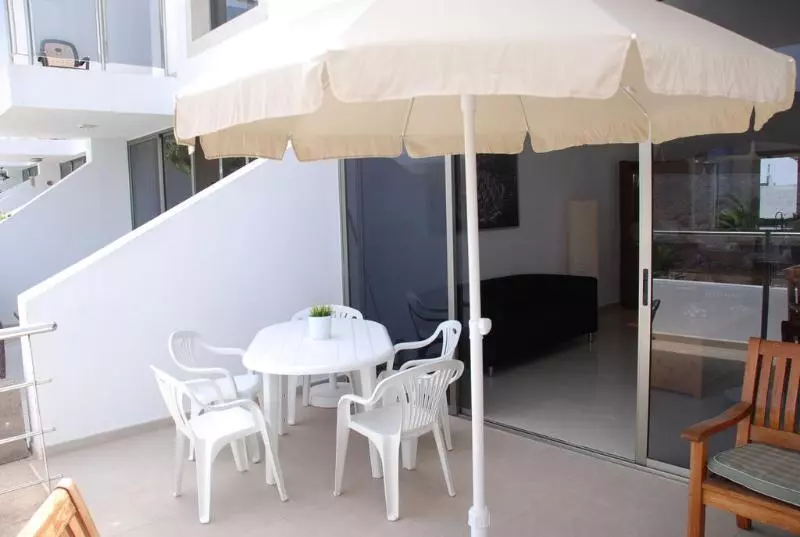 Apartamentos Timanfaya San Fe