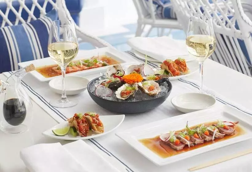 Twelve Apostles Hotel & Spa