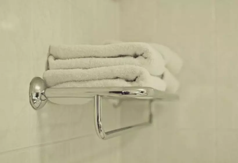 Отель Abbey Lodge