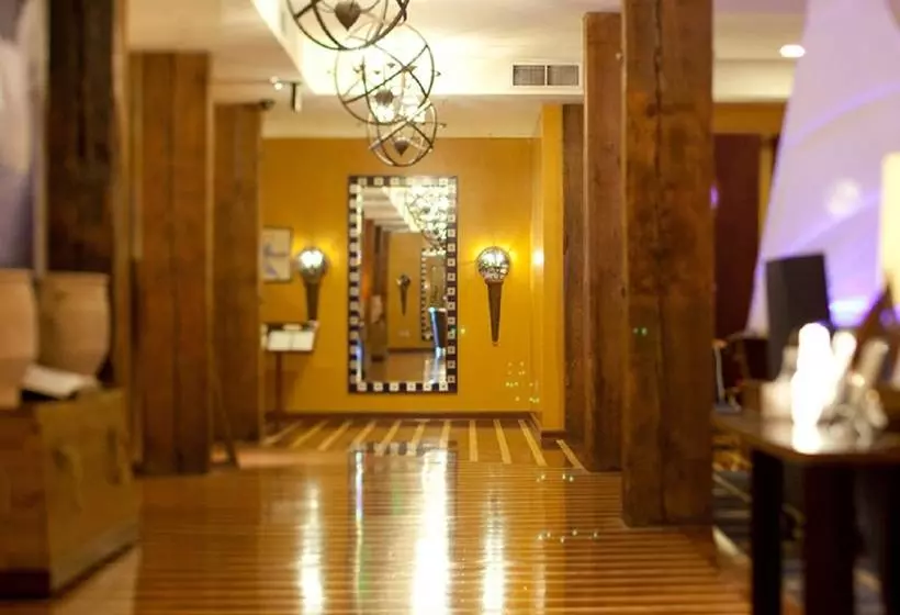 Argonaut Hotel, A Noble House