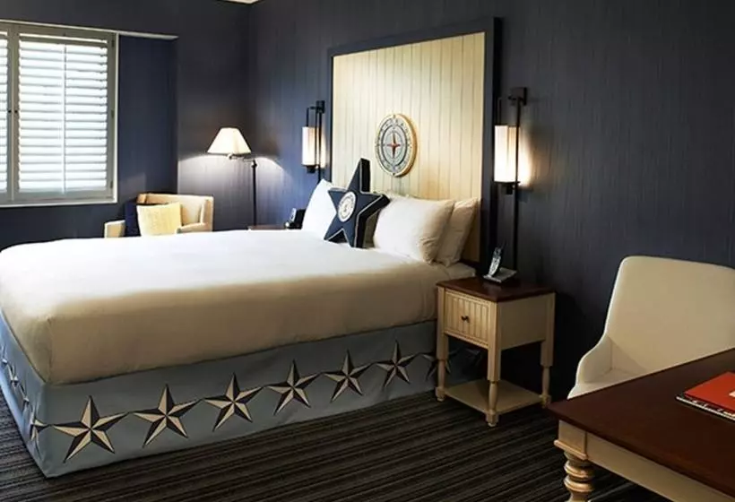 Argonaut Hotel, A Noble House