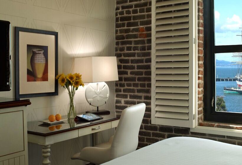 Argonaut Hotel, A Noble House