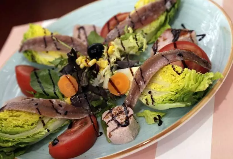 Basic Hotel Puerta De Sevilla