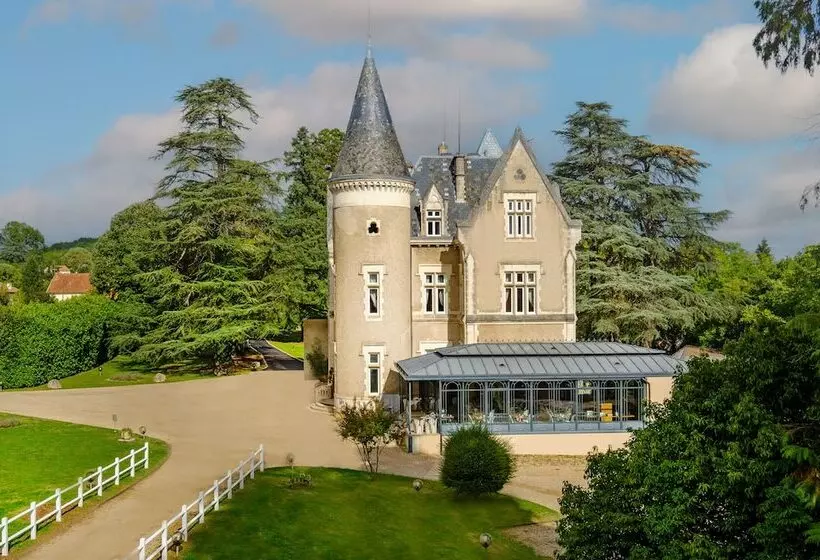 فندق Chateau Des Reynats