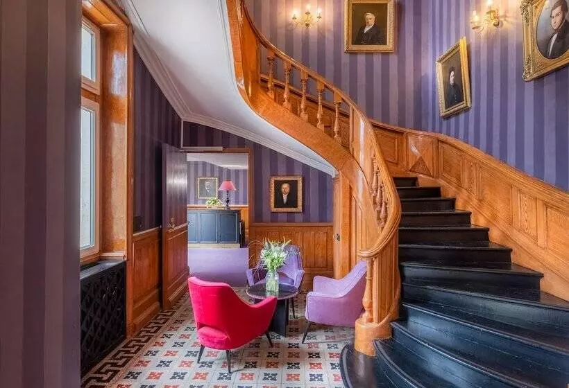 فندق Chateau Des Reynats