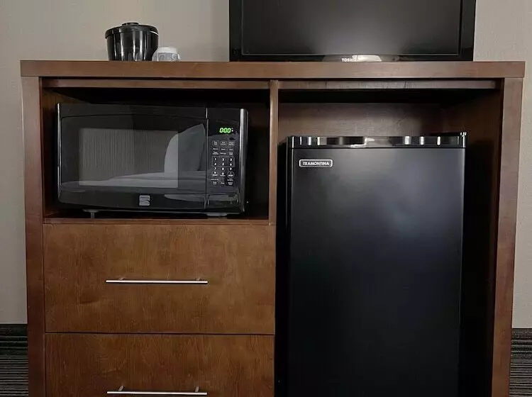 فندق Country Inn & Suites By Radisson, Battle Creek, Mi